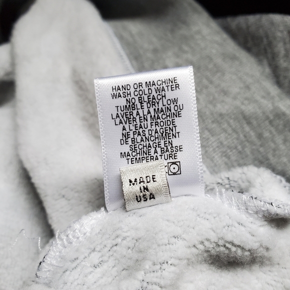 WILDFOX Keep Your Hands Off My Friets sweatshirt size small - Picture 4 of 5